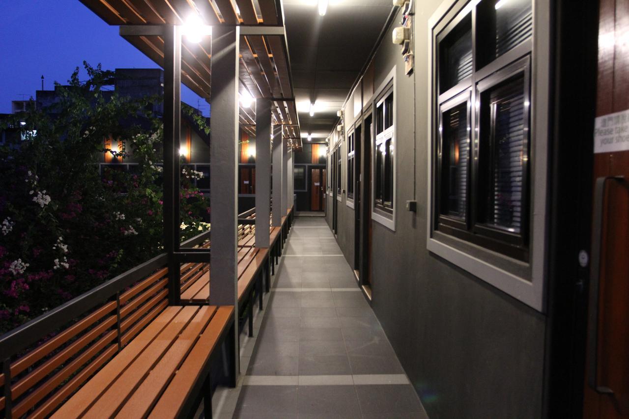 Chiangmai Moli Inn (Adults Only) Chiang Mai Eksteriør bilde