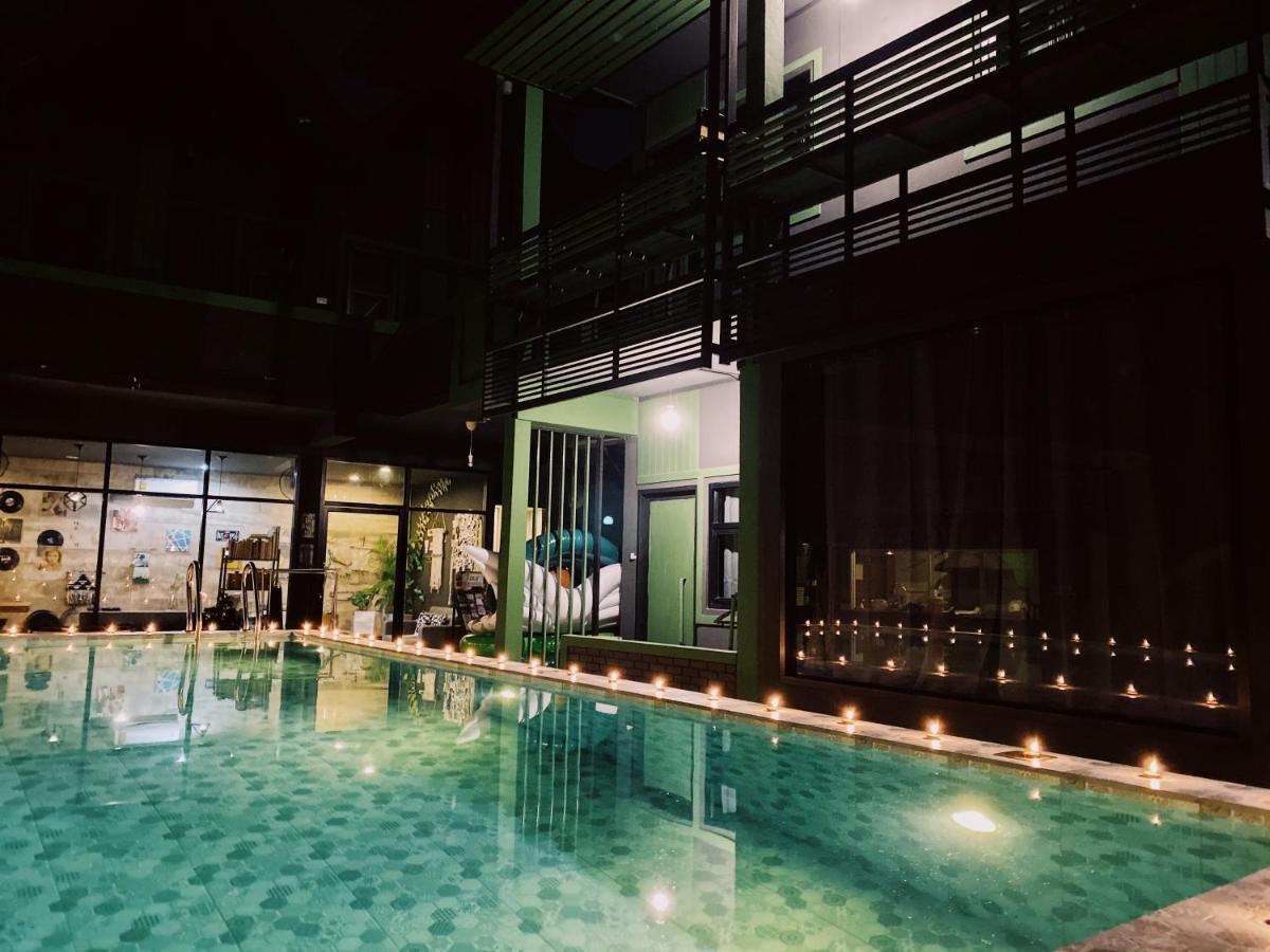 Chiangmai Moli Inn (Adults Only) Chiang Mai Eksteriør bilde